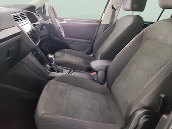 Used Volkswagen Tiguan 2023 for sale - 79355358: Photo