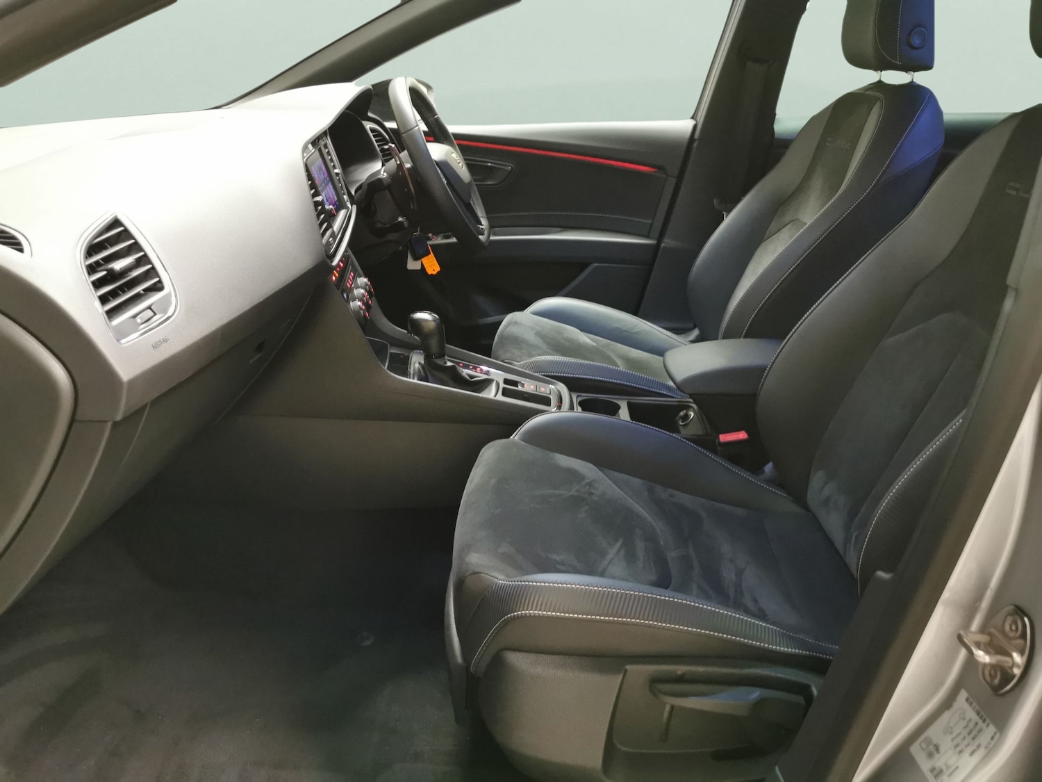 Used SEAT Leon 2019 for sale - 76381688: Photo 4