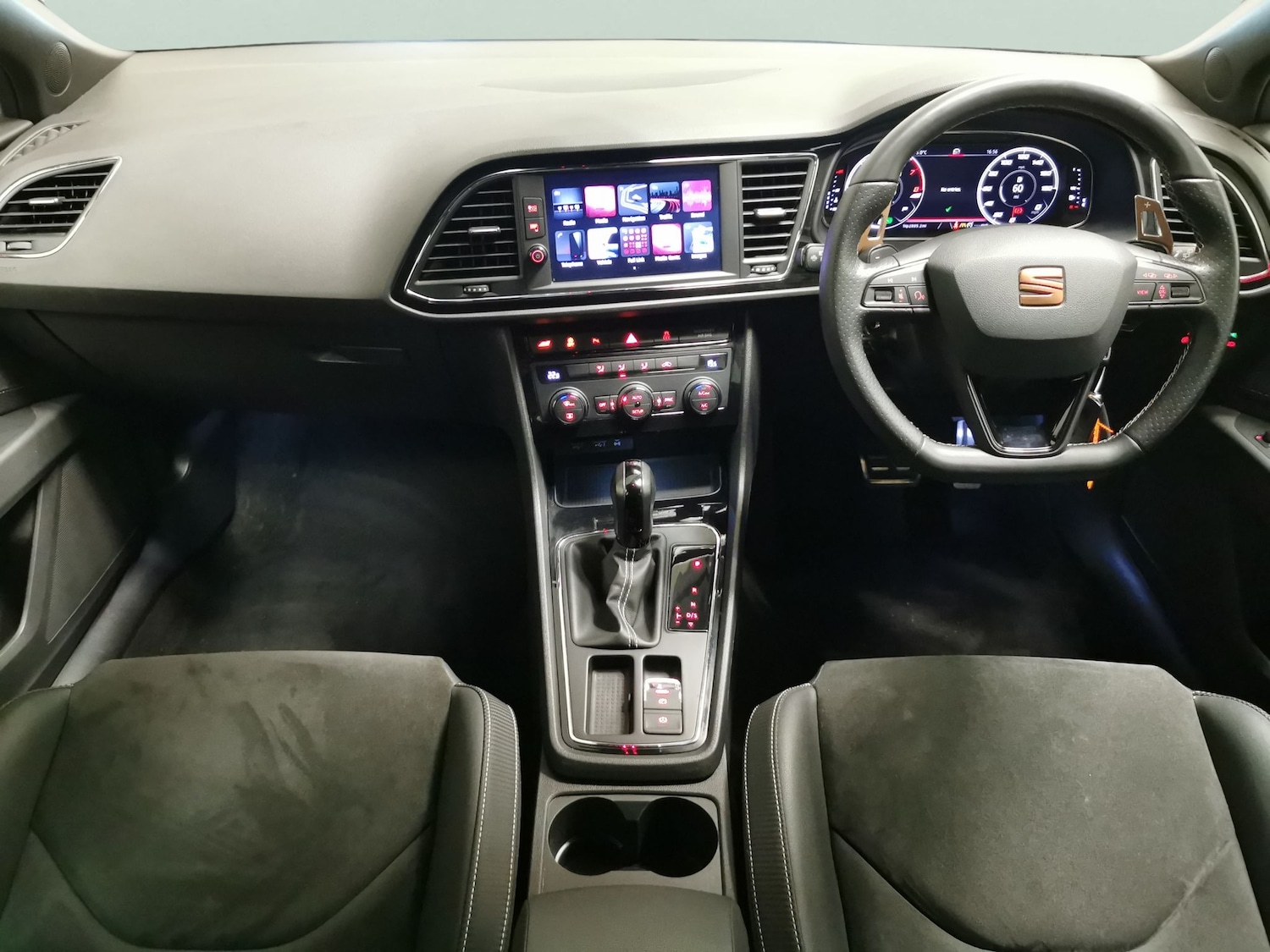 Used SEAT Leon 2019 for sale - 76381688: Photo 9