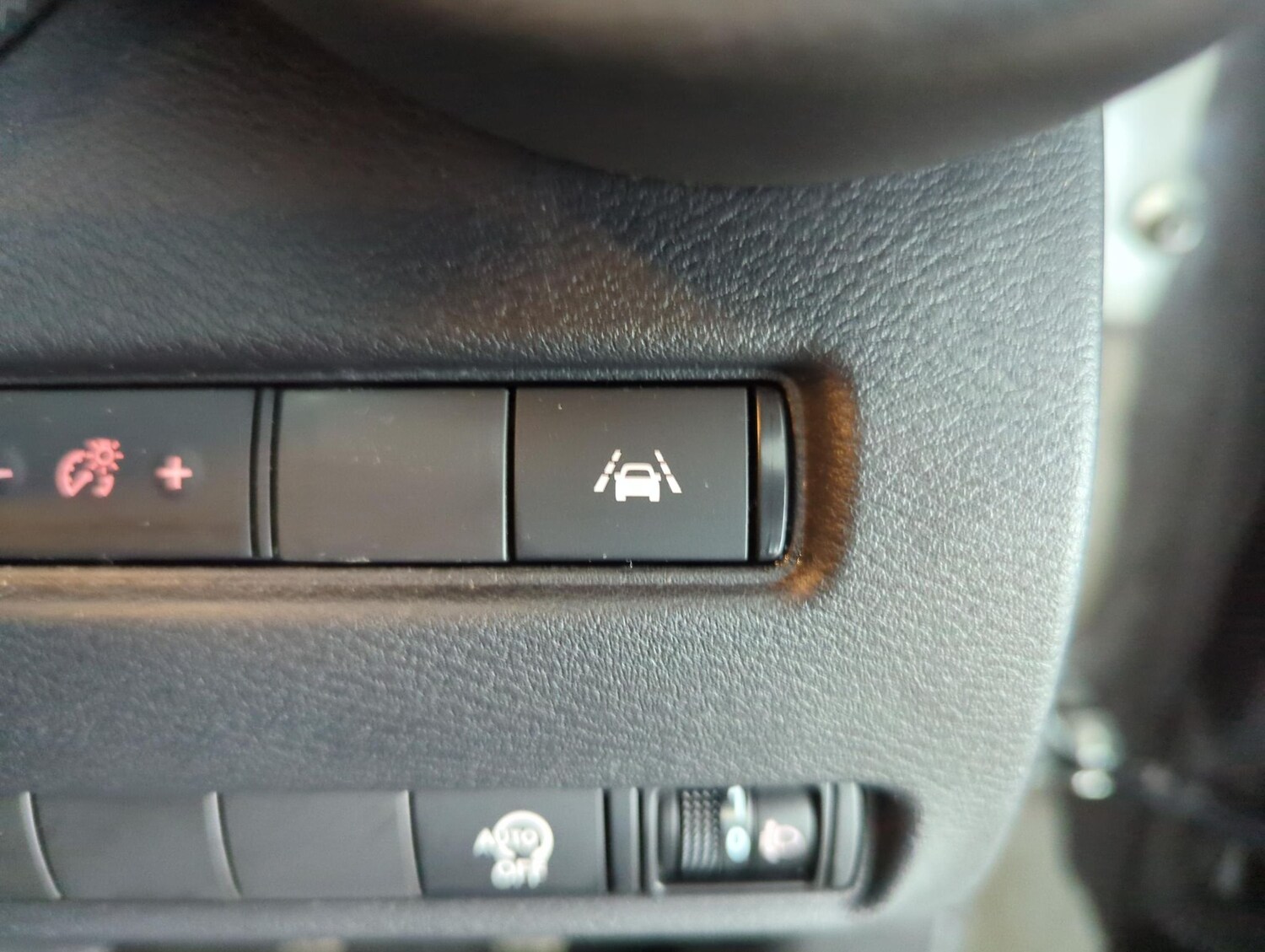 Used Nissan Juke 2023 for sale - 78037089: Photo 21