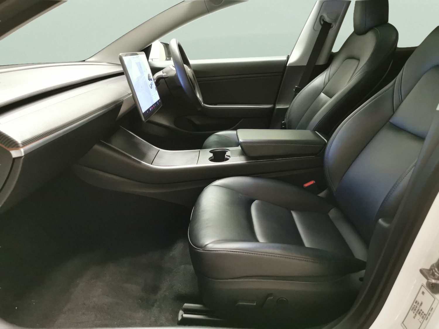 Used Tesla Model 3 2020 for sale - 76980516: Photo 4