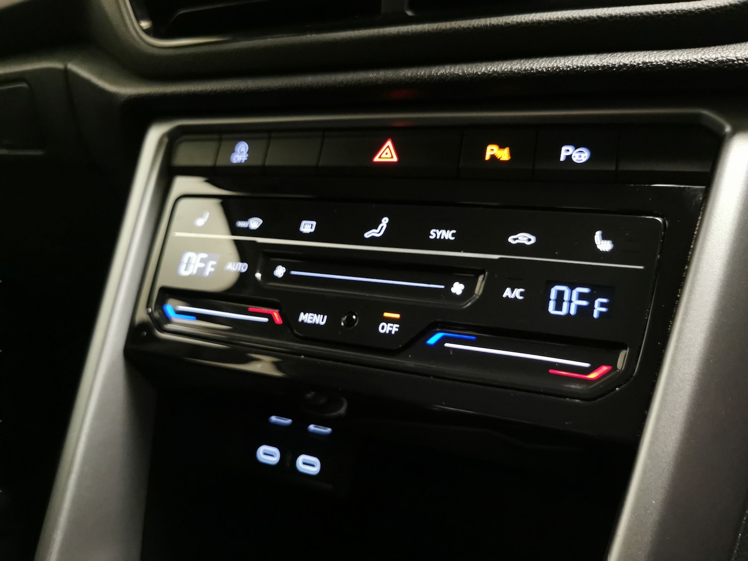 Used Volkswagen T-Roc for sale - 78110021: Photo 18