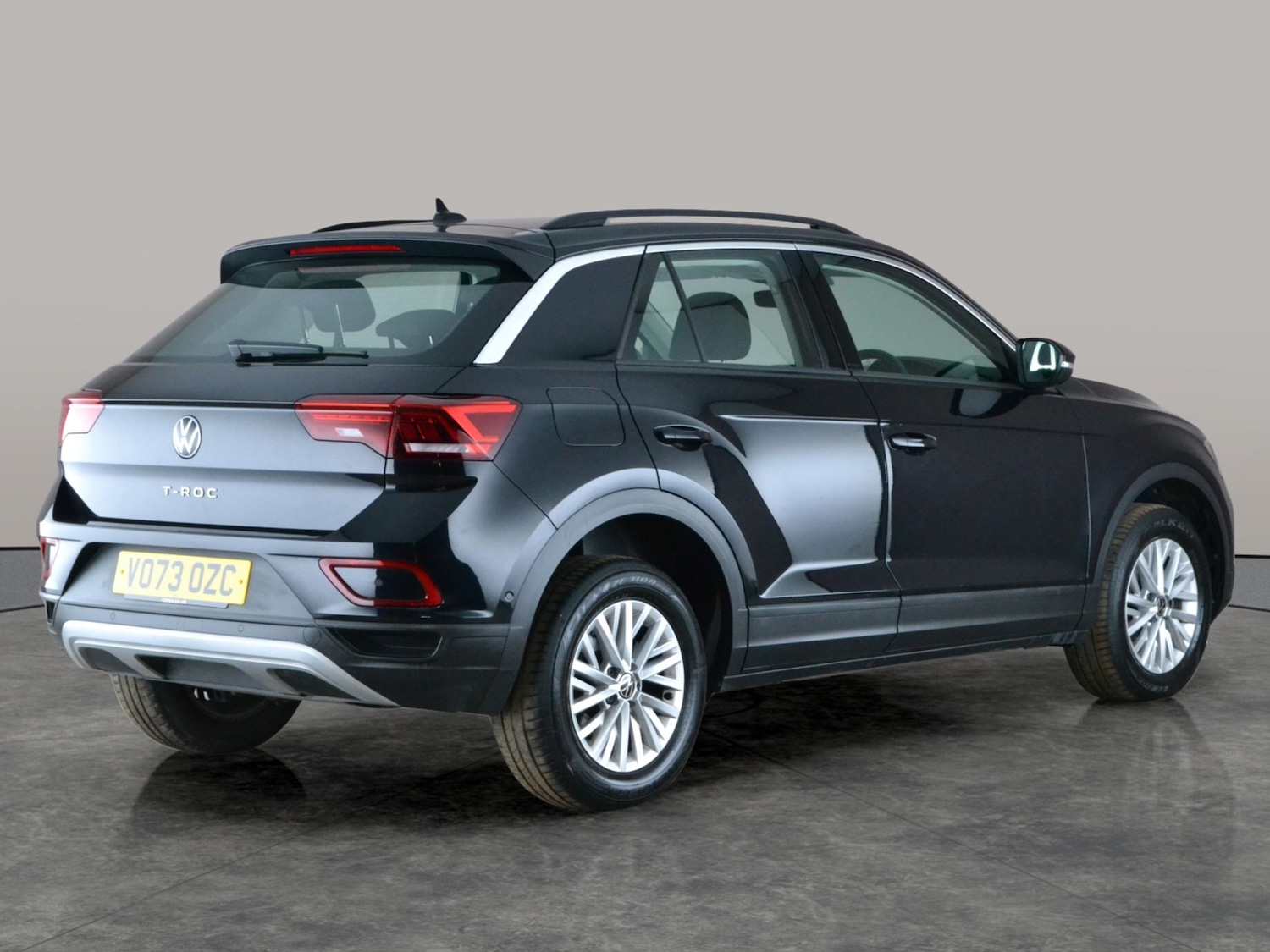 Used Volkswagen T-Roc for sale - 78110021: Photo 8