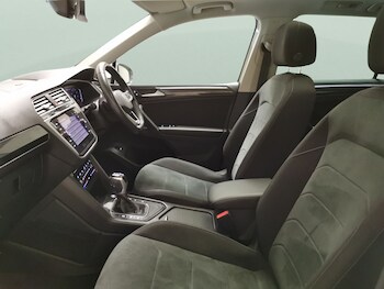 Used Volkswagen Tiguan 2021 for sale - 79405686: Photo