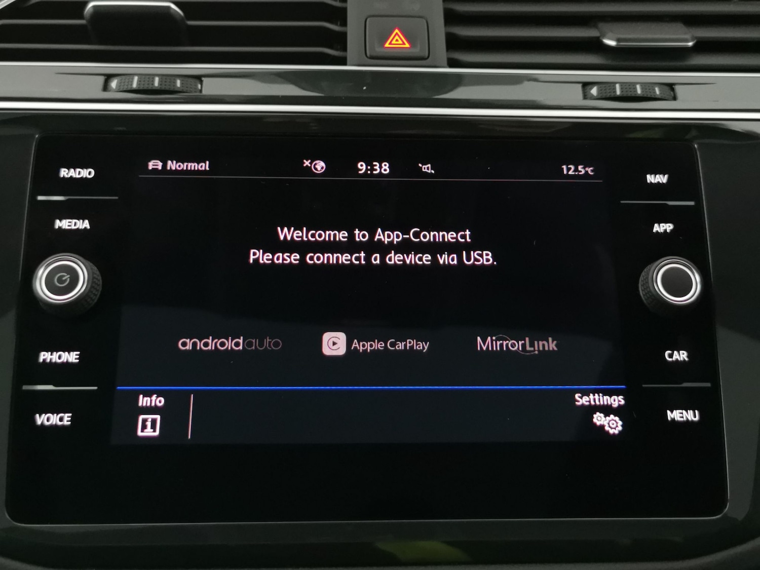 Used Volkswagen Tiguan 2020 for sale - 76452596: Photo 19