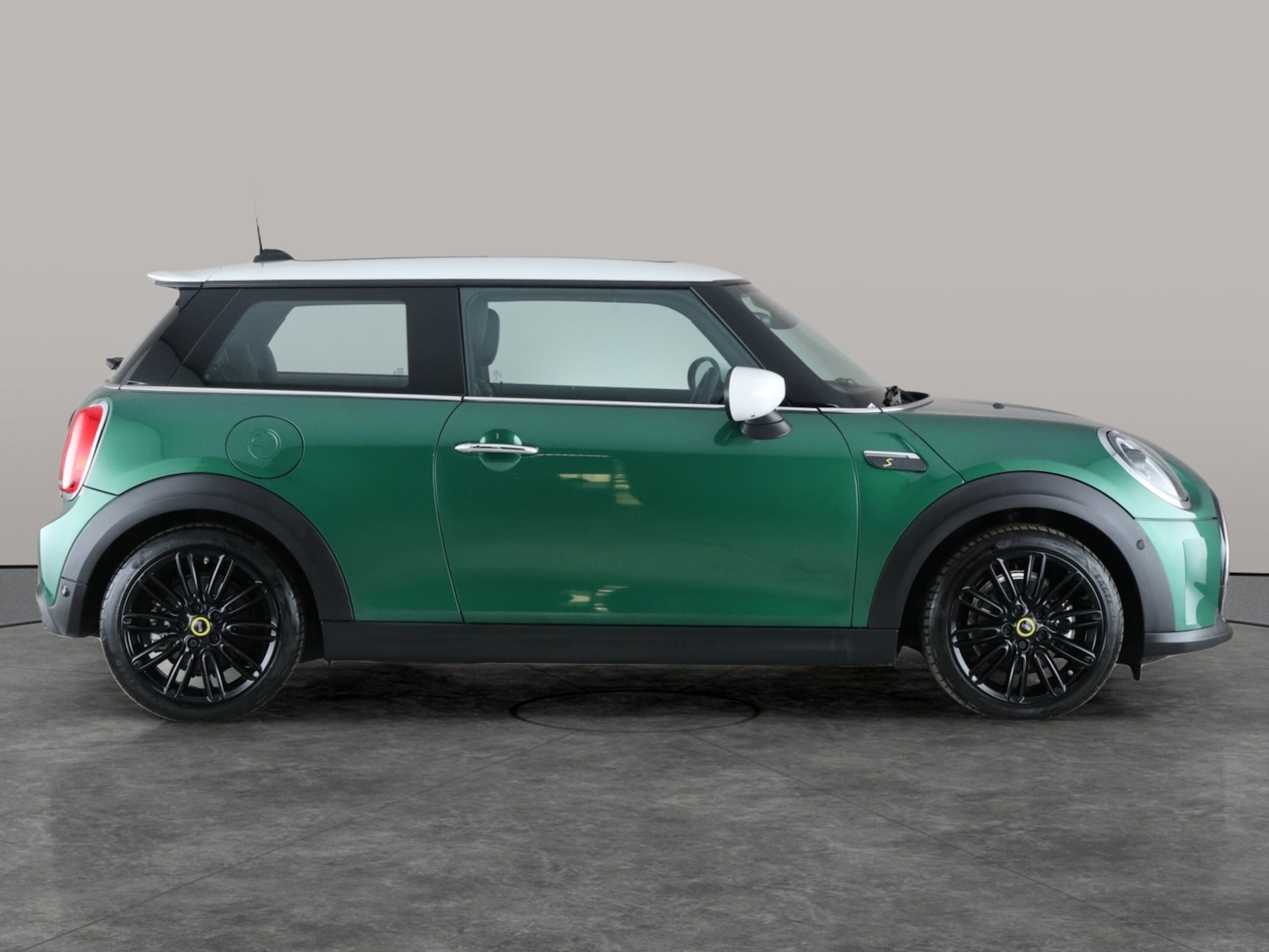 Used MINI Electric Hatch 2022 for sale - 76792771: Photo 12