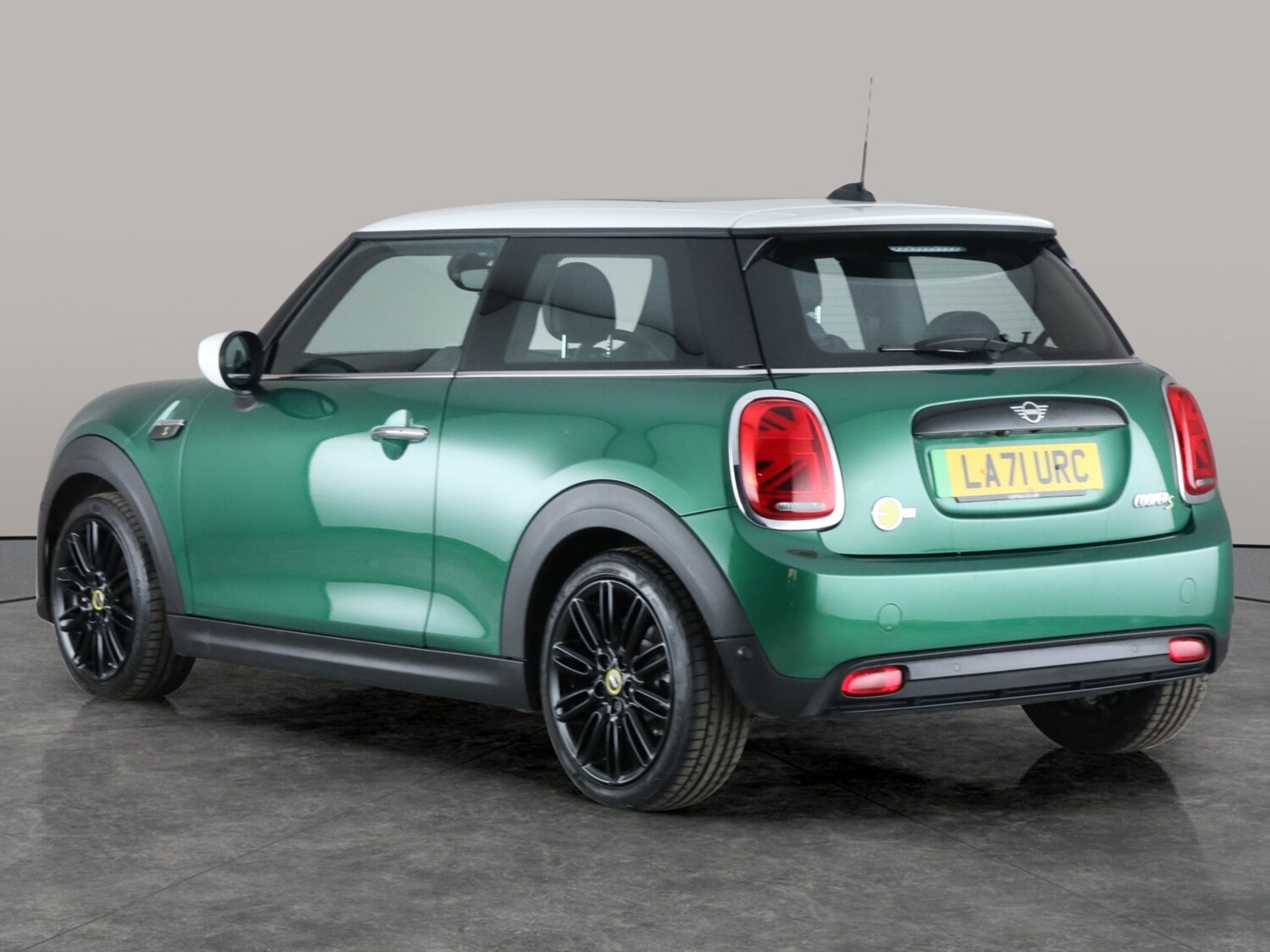 Used MINI Electric Hatch 2022 for sale - 76792771: Photo 15