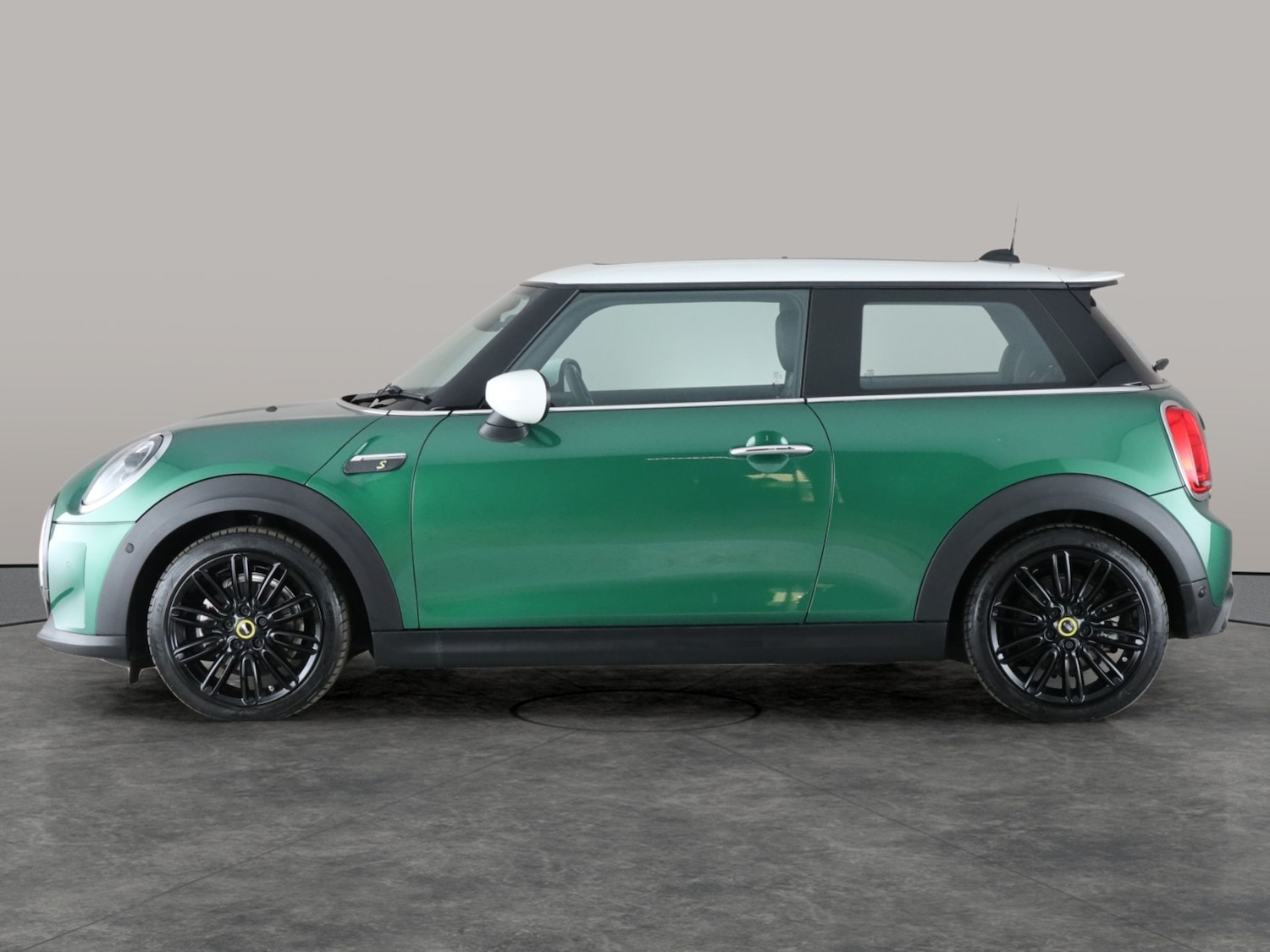 Used MINI Electric Hatch 2022 for sale - 76792771: Photo 16