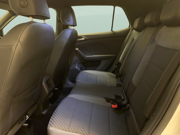Used Volkswagen T-Cross 2022 for sale - 76118170: Photo 31