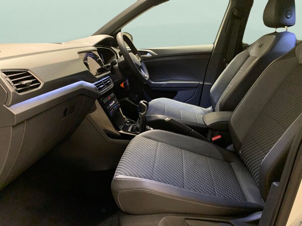 Used Volkswagen T-Cross 2022 for sale - 76118170: Photo 4