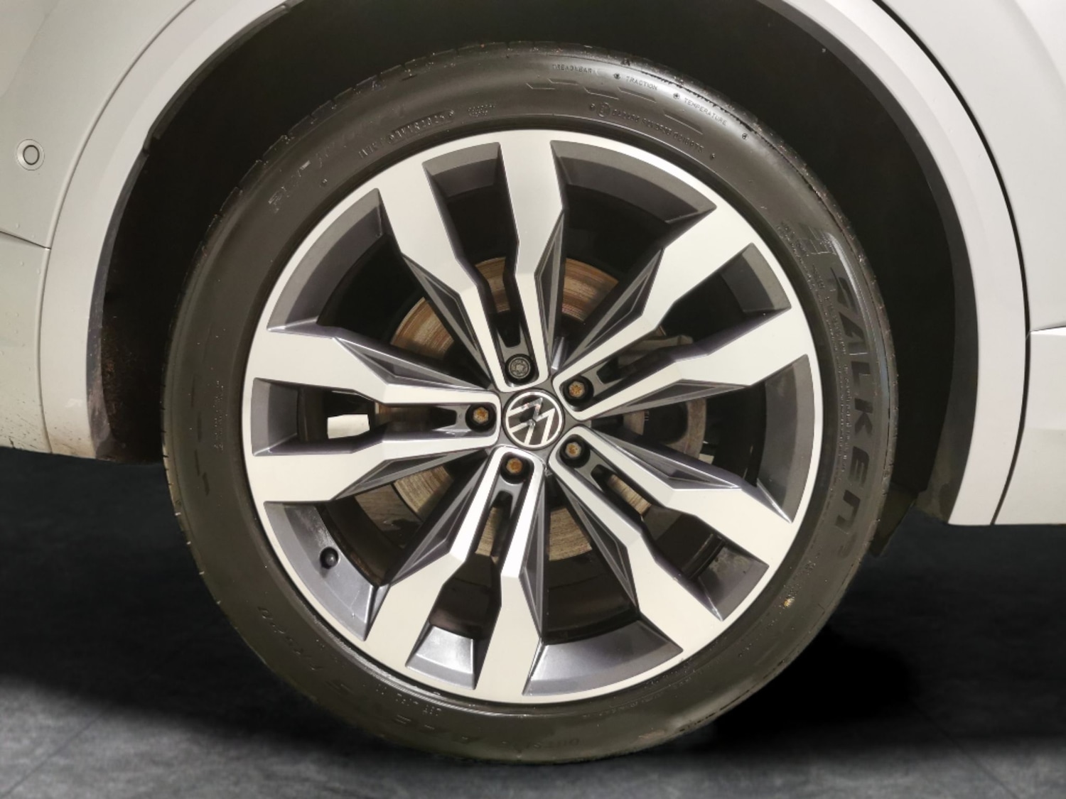 Used Volkswagen Touareg 2023 for sale - 76980619: Photo 27