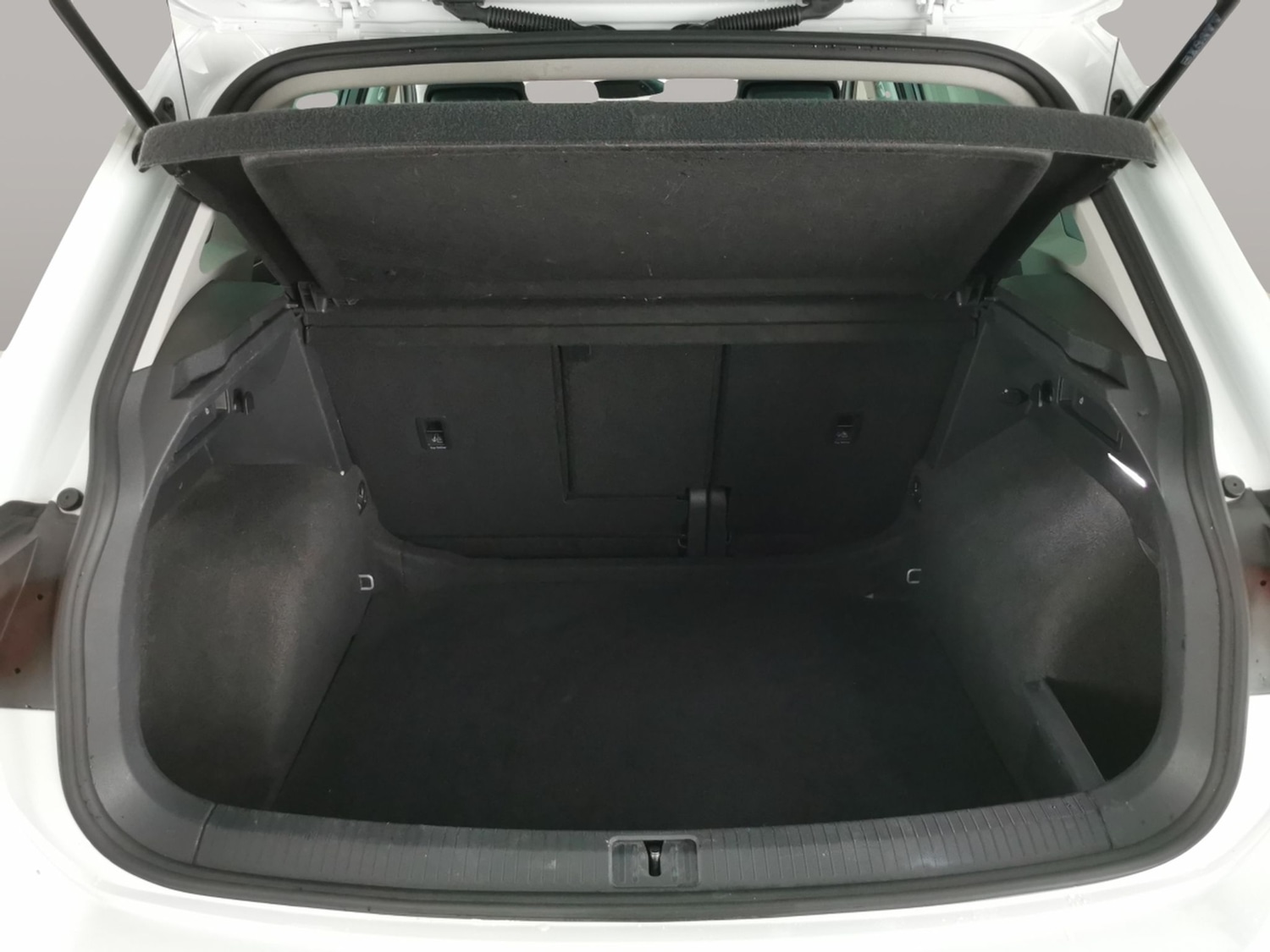 Used Volkswagen Tiguan 2022 for sale - 77149099: Photo 30