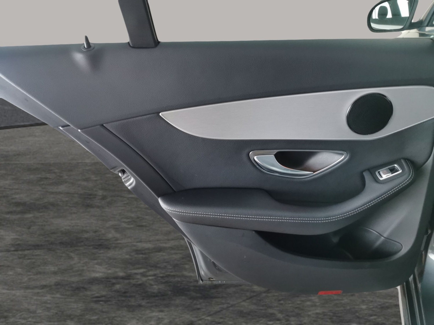 Used Mercedes-Benz C Class 2019 for sale - 77934670: Photo 28