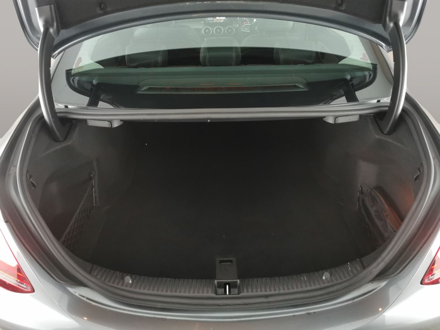 Used Mercedes-Benz C Class 2019 for sale - 77934670: Photo 33