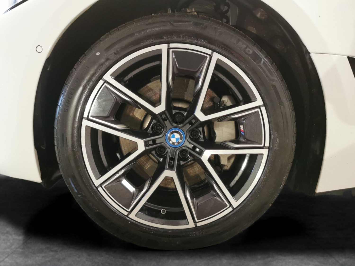 Used BMW i4 2022 for sale - 78060954: Photo 20