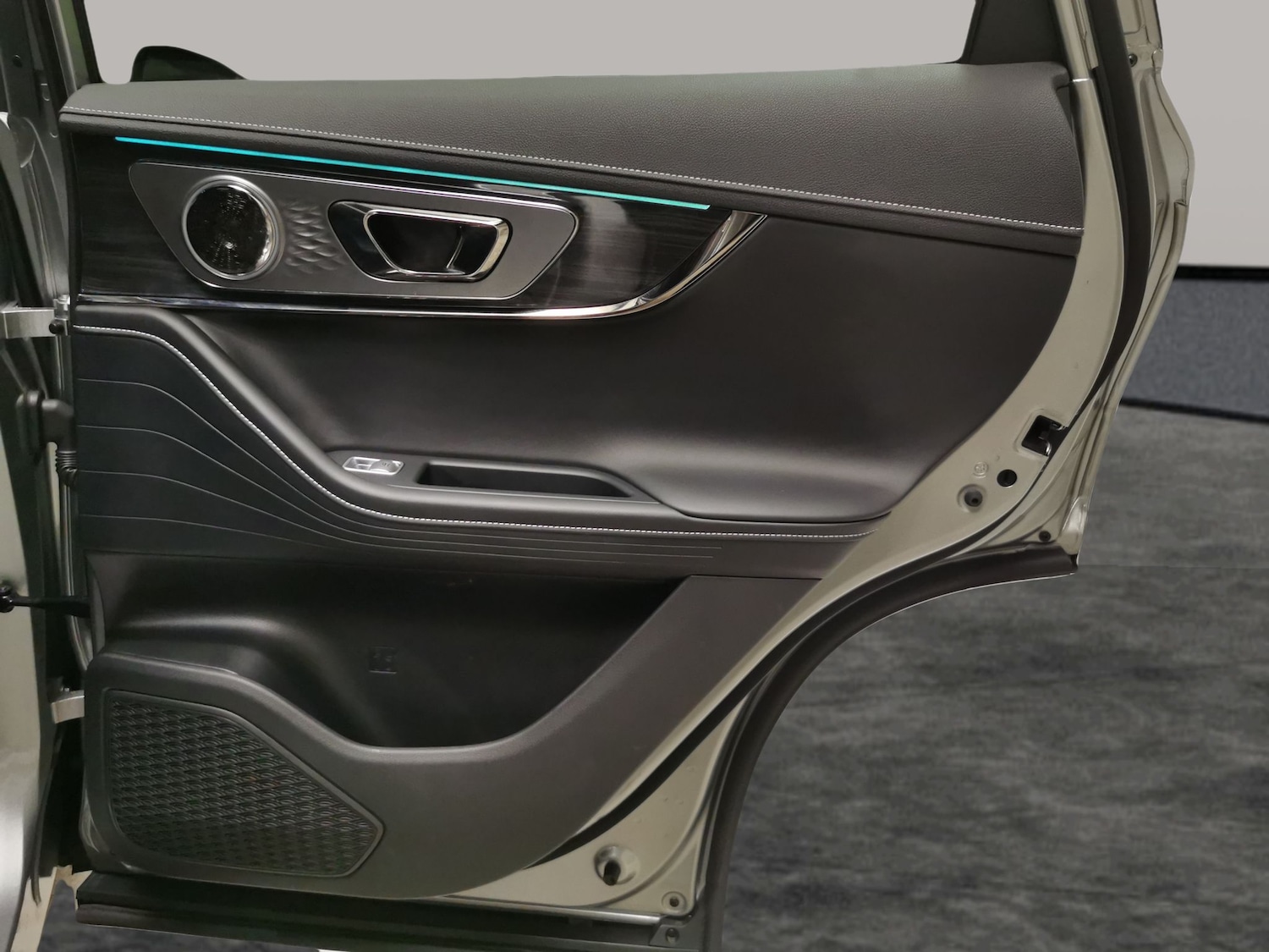 Used Omoda OMODA E5 2025 for sale - 76439701: Photo 43