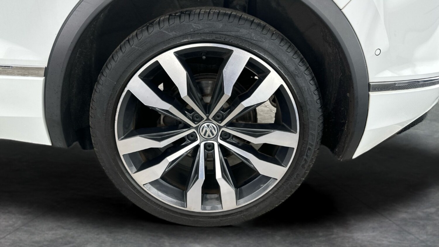 Used Volkswagen Tiguan 2020 for sale - 76590018: Photo 10