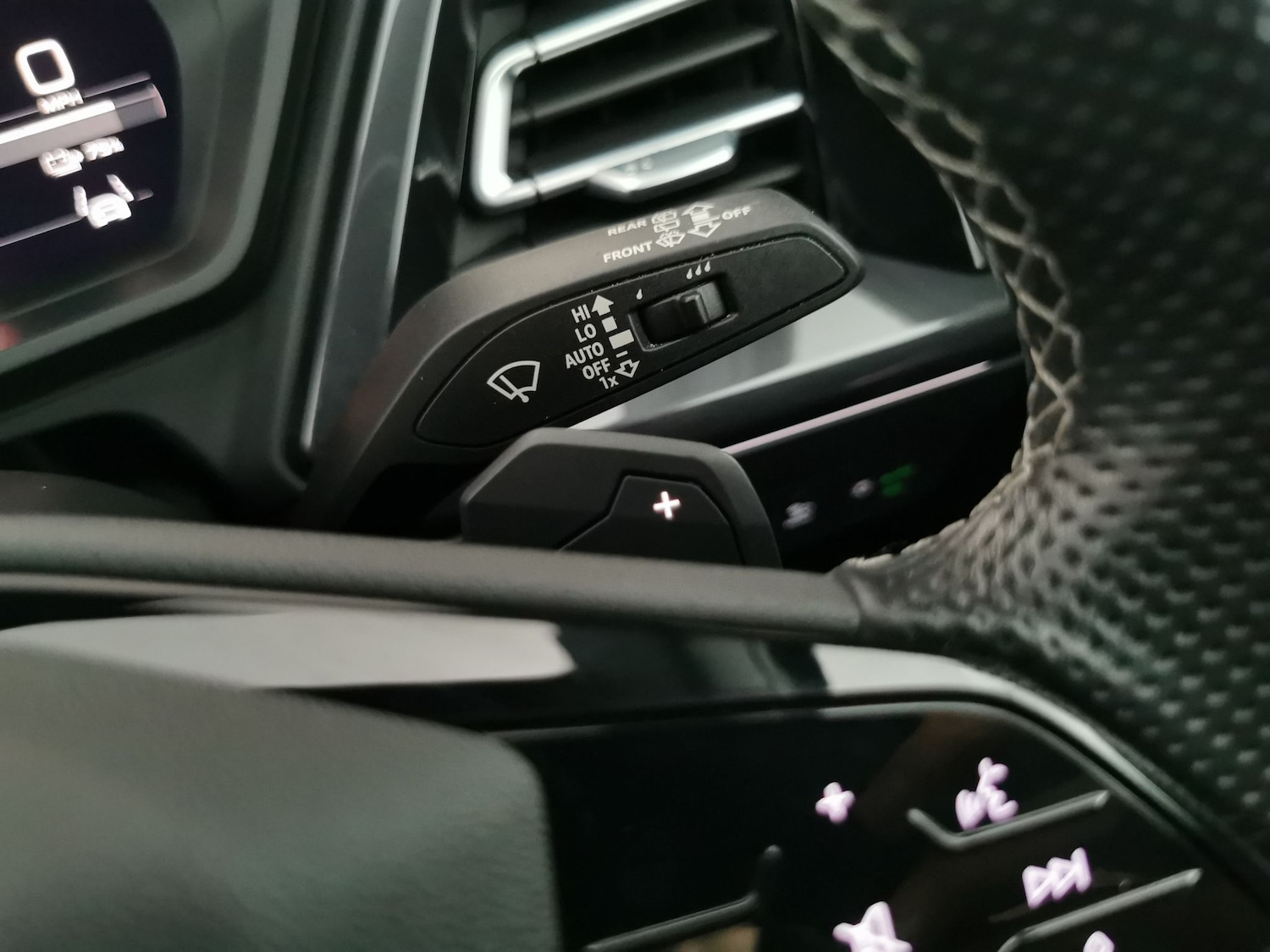 Used Audi Q4 e-tron 2022 for sale - 76835207: Photo 23