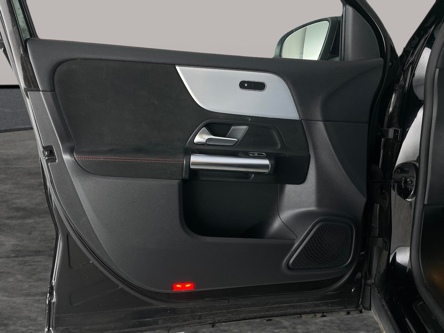 Used Mercedes-Benz EQA 2022 for sale - 77293815: Photo 32