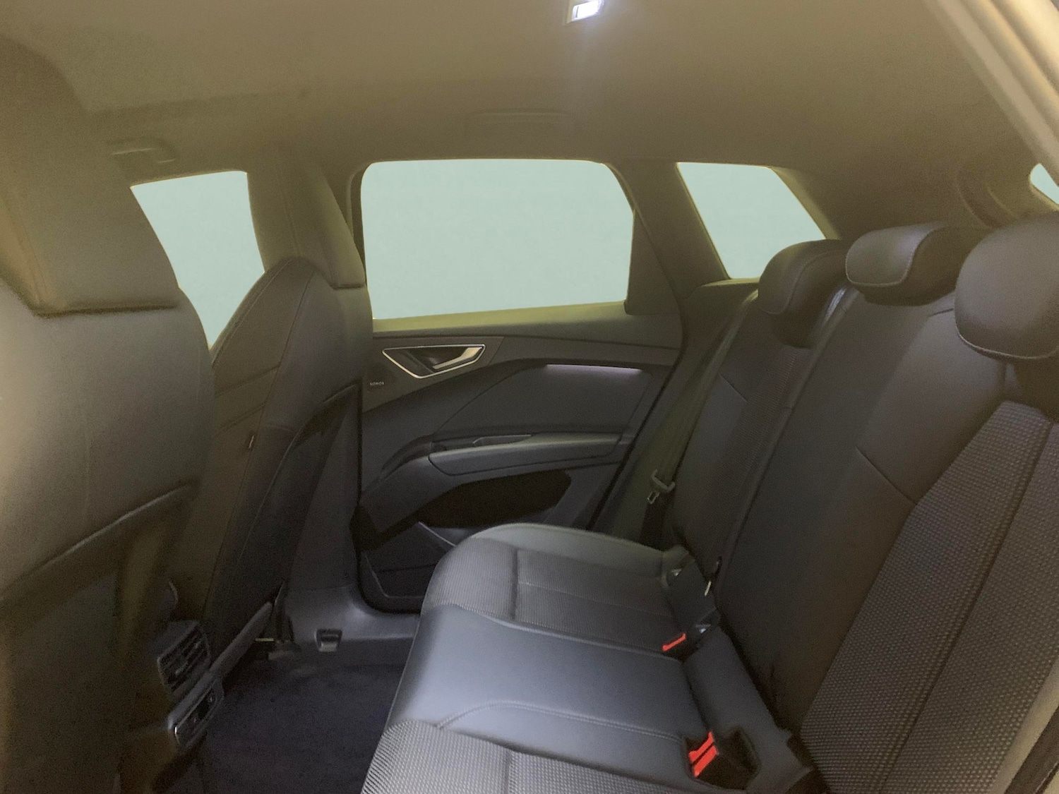 Used Audi Q4 e-tron 2023 for sale - 77676084: Photo 23