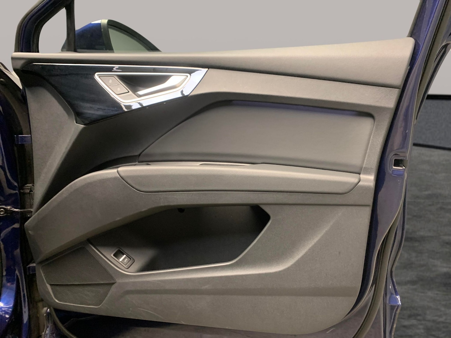 Used Audi Q4 e-tron 2023 for sale - 77676084: Photo 27