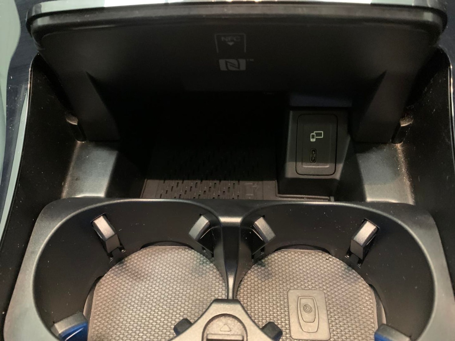 Used Mercedes-Benz EQC 2020 for sale - 76935192: Photo 23