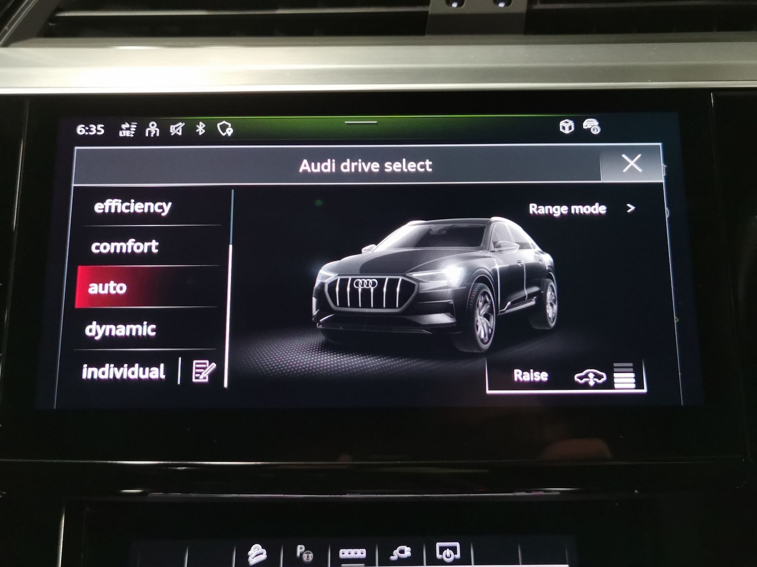 Used Audi e-tron 2023 for sale - 77340141: Photo 18