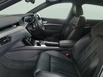 Used Audi e-tron 2023 for sale - 77340141: Photo