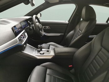 Used BMW 3 Series 2019 for sale - 78424541: Photo