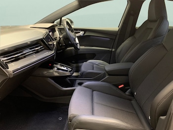 Used Audi Q4 e-tron 2021 for sale - 76847586: Photo