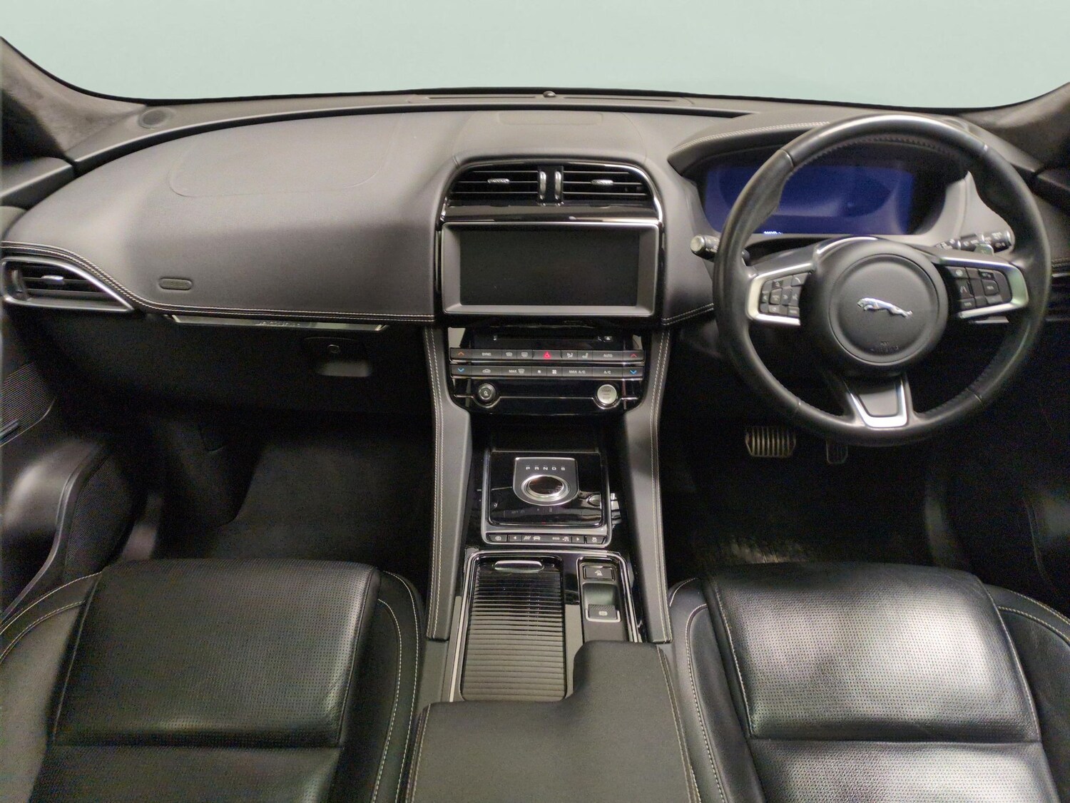 Used Jaguar F-Pace 2020 for sale - 78142075: Photo 9