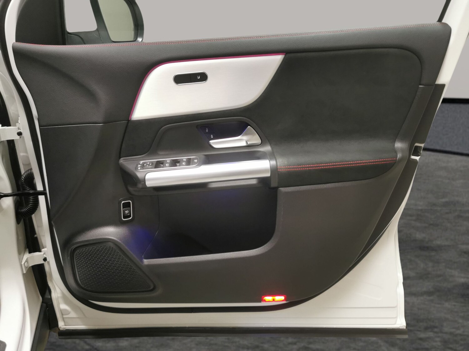 Used Mercedes-Benz EQA 2023 for sale - 78207331: Photo 33