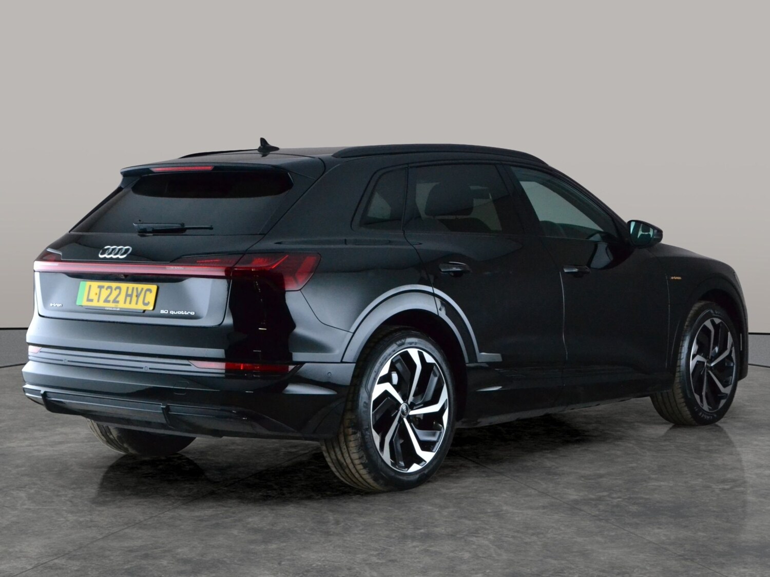 Used Audi e-tron 2022 for sale - 78159732: Photo 10