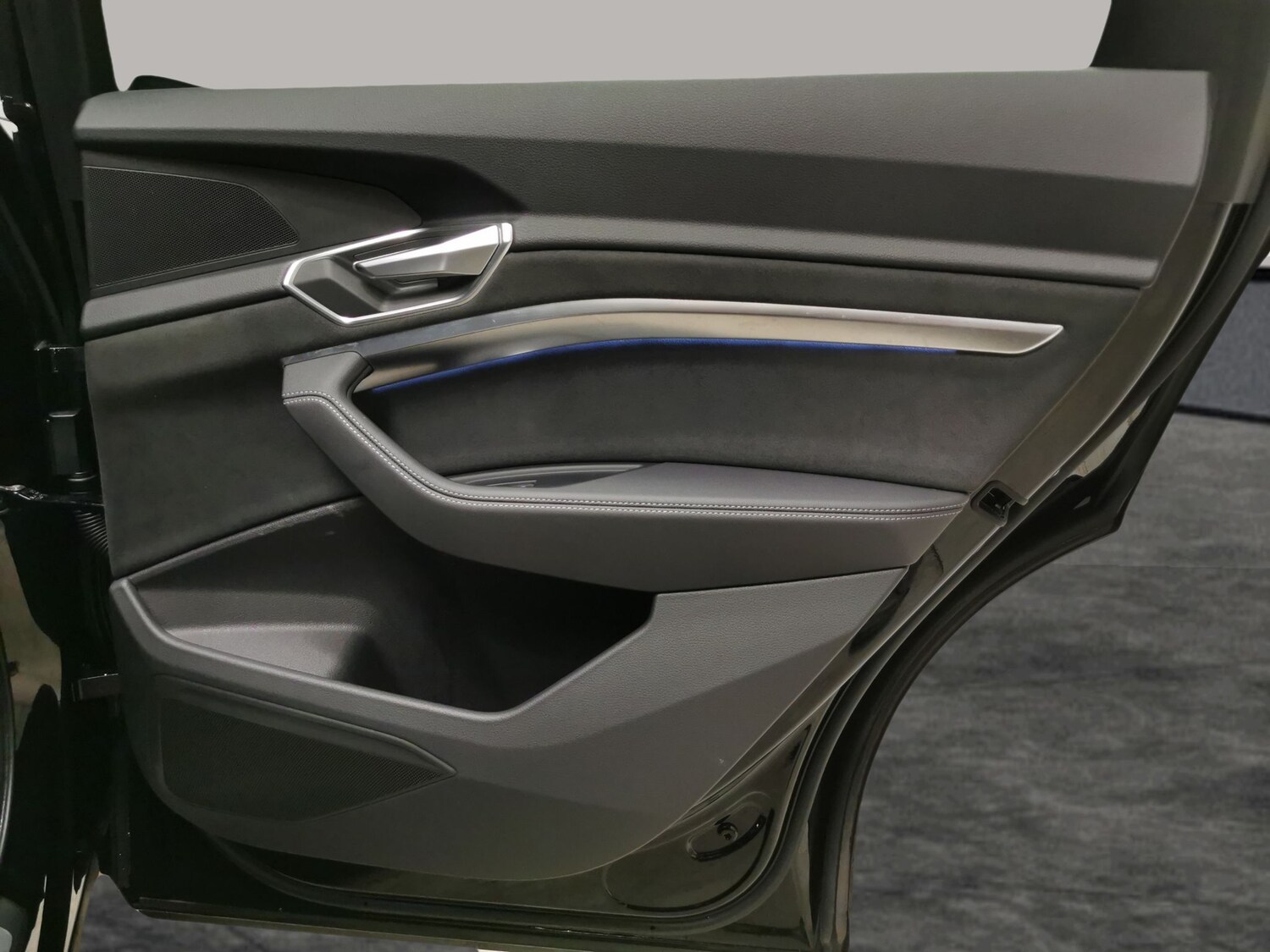 Used Audi e-tron 2022 for sale - 78159732: Photo 28