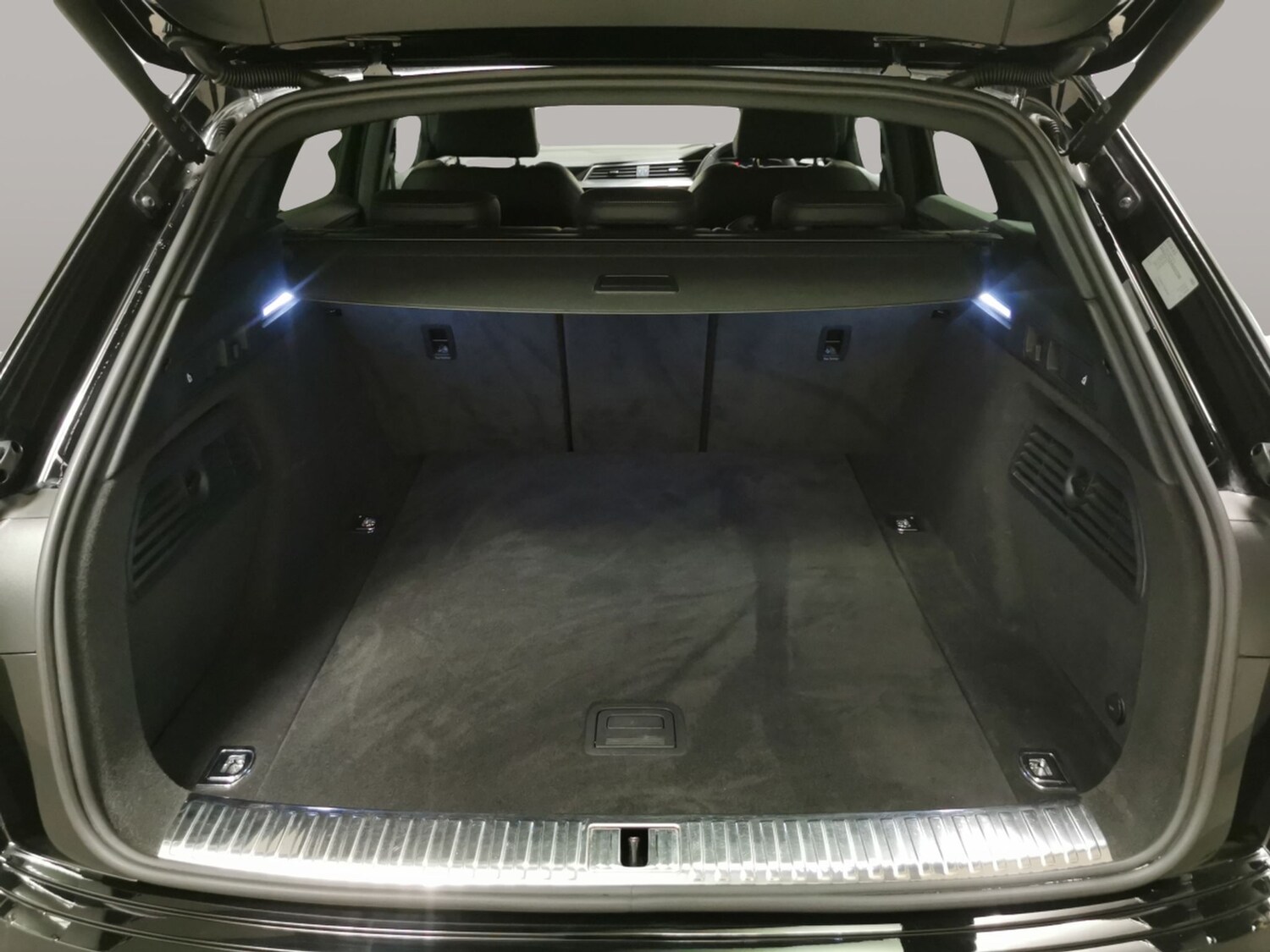 Used Audi e-tron 2022 for sale - 78159732: Photo 33