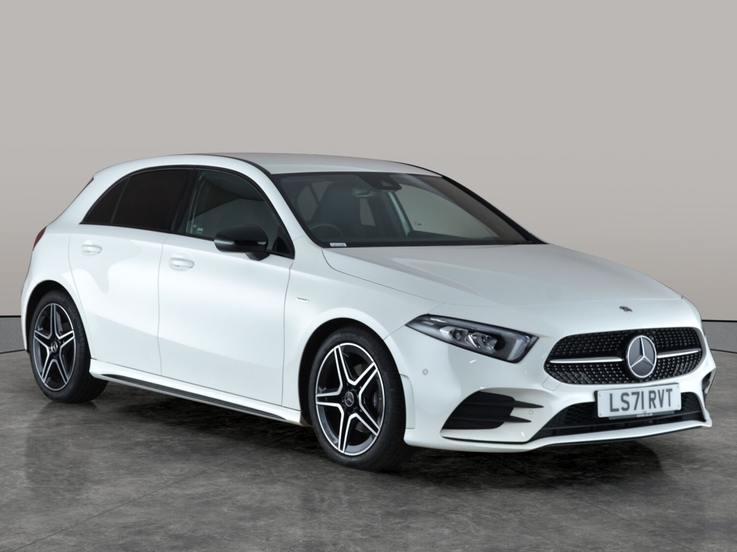 Used Mercedes-Benz A-Class 2021 for sale - 76960518: Photo 9