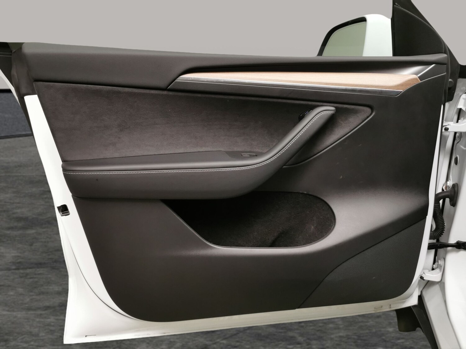 Used Tesla Model Y 2023 for sale - 77942624: Photo 27