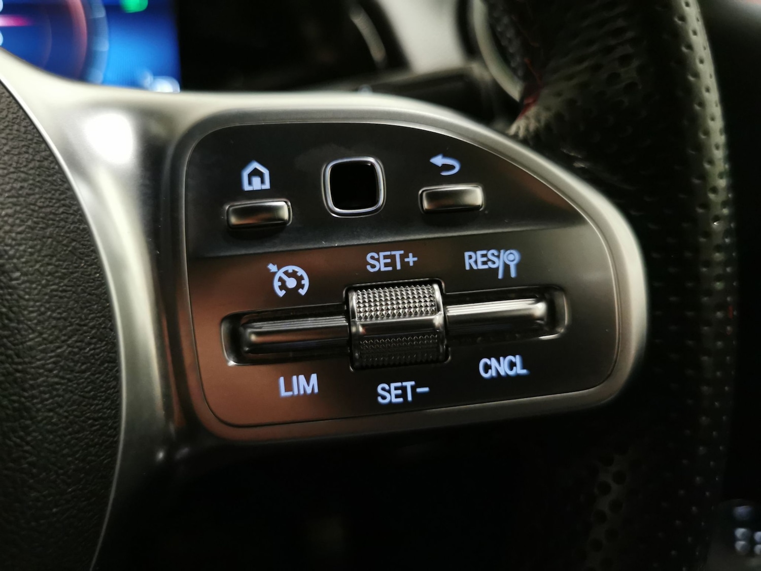 Used Mercedes-Benz GLB 2020 for sale - 76532000: Photo 20