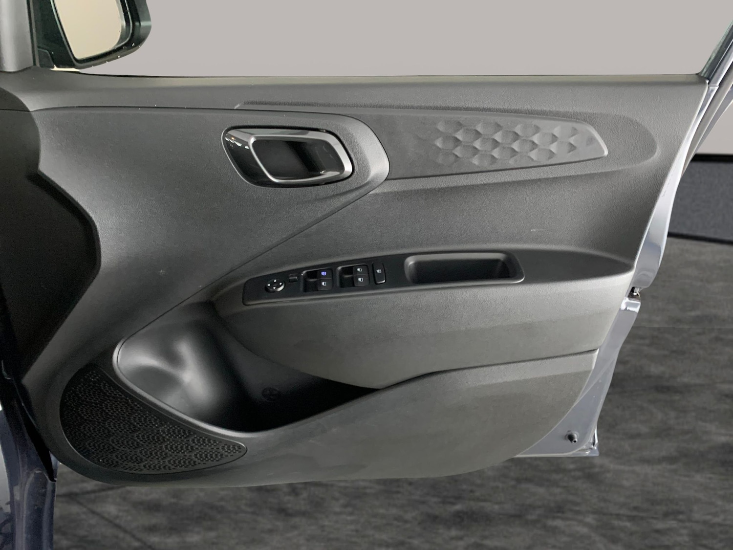 Used Hyundai i10 2022 for sale - 77051096: Photo 24