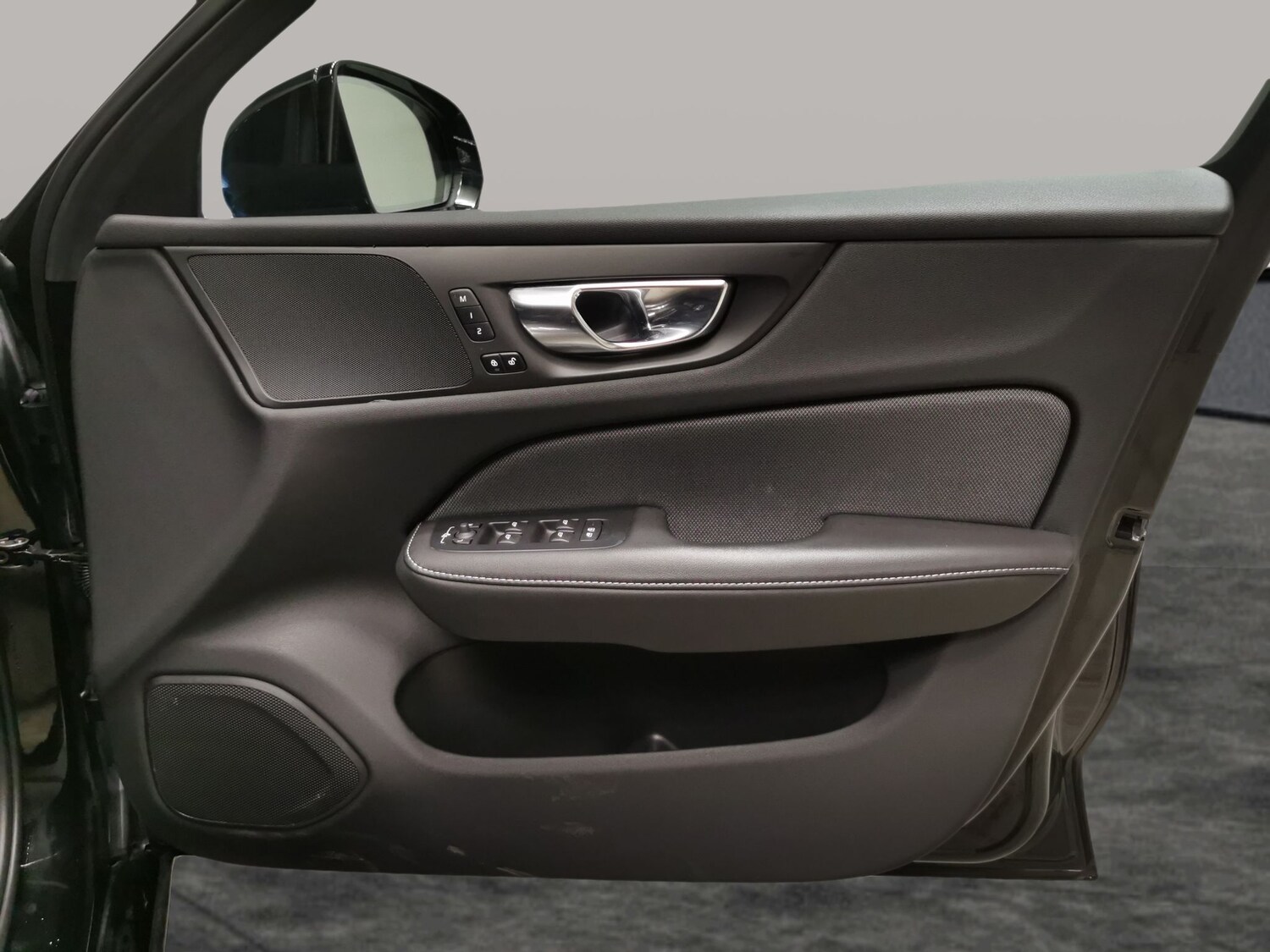 Used Volvo S60 2023 for sale - 77979322: Photo 28