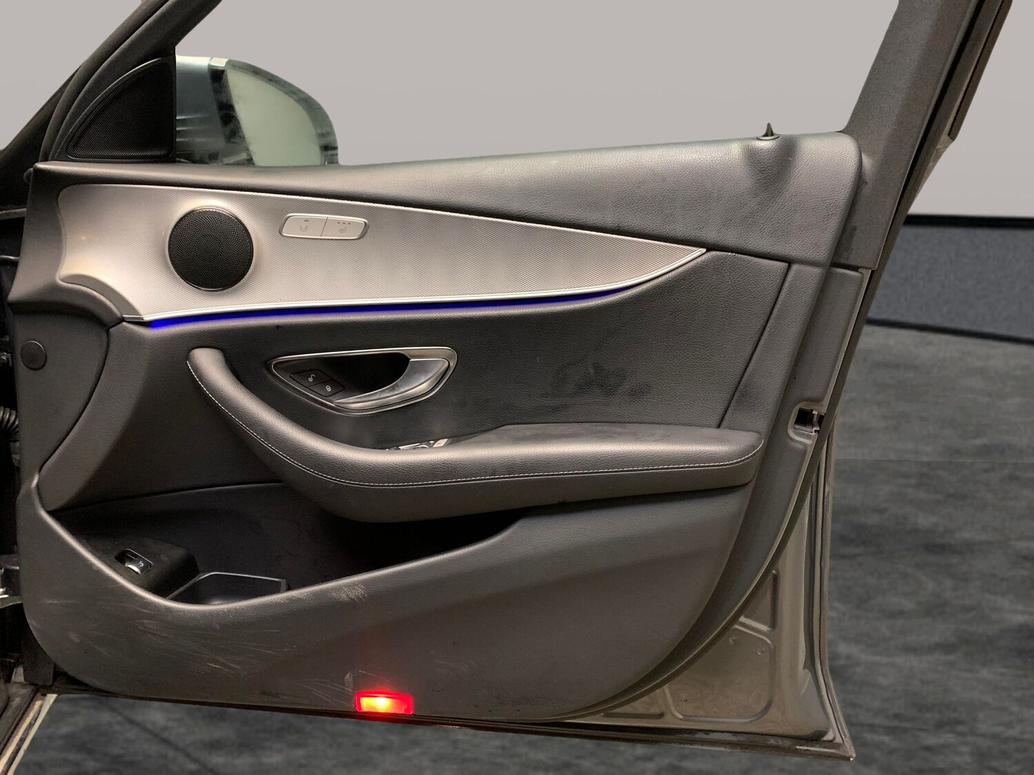 Used Mercedes-Benz E Class 2018 for sale - 77347446: Photo 28