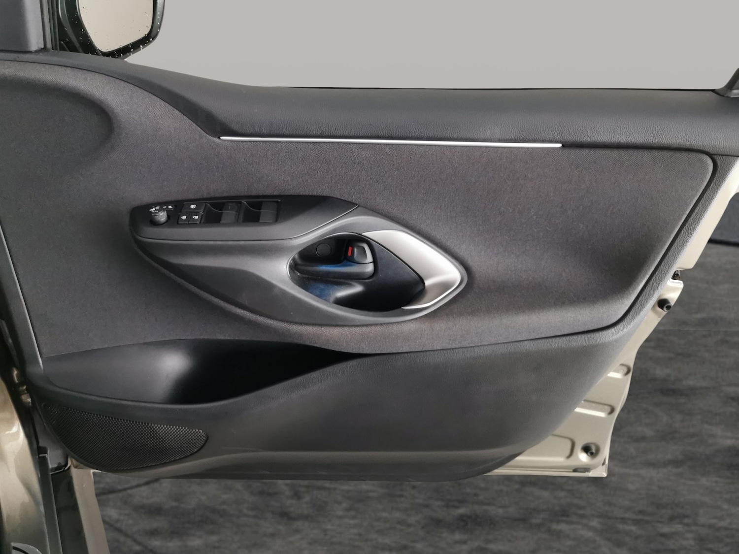 Used Toyota Yaris 2022 for sale - 76773687: Photo 28