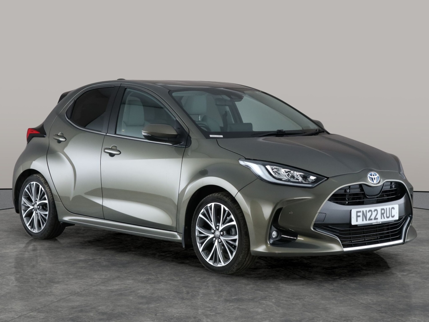 Used Toyota Yaris 2022 for sale - 76773687: Photo 8