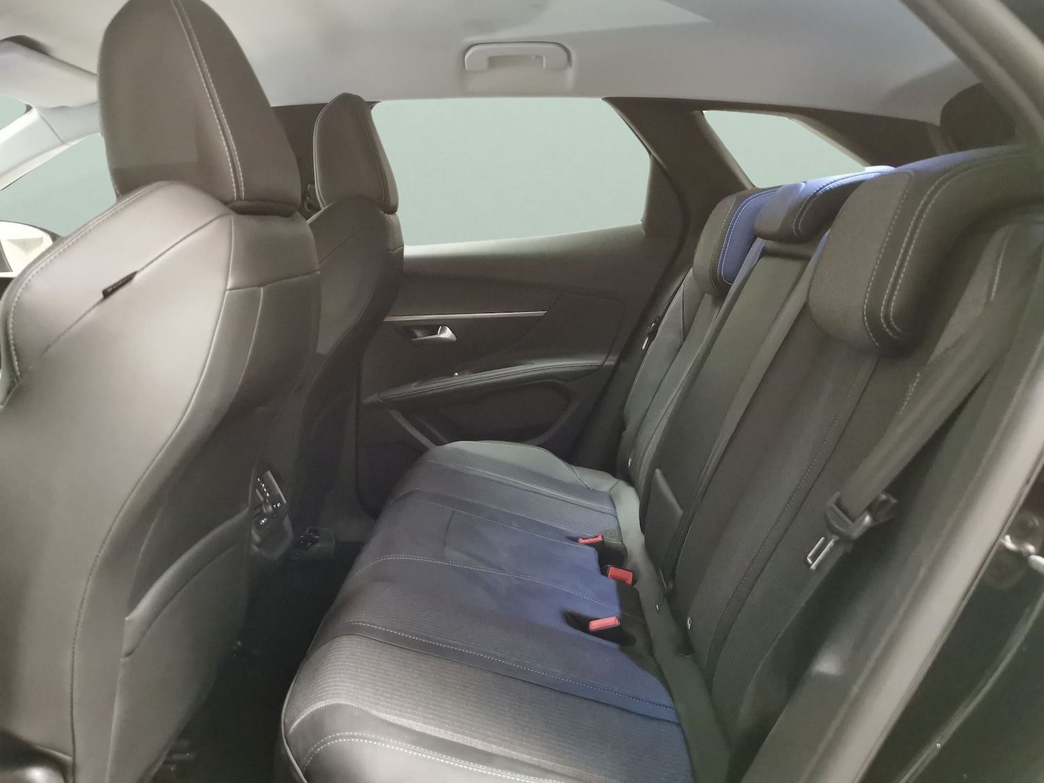 Used Peugeot 3008 2022 for sale - 76464181: Photo 34