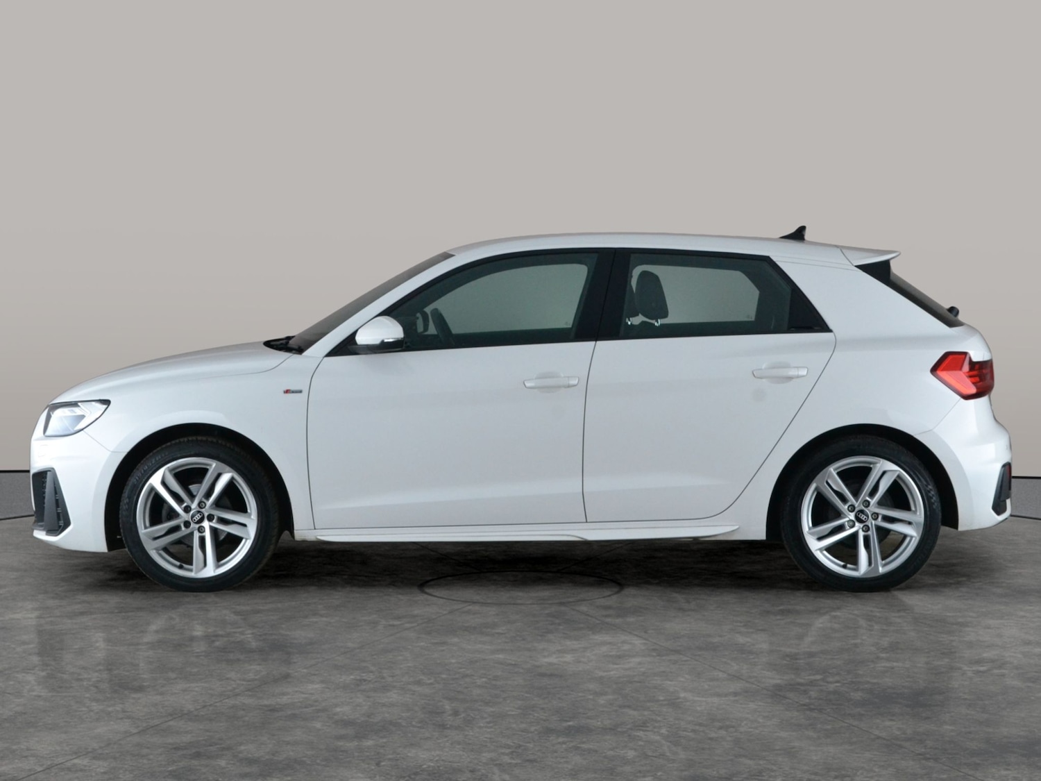 Used Audi A1 2022 for sale - 77636402: Photo 12