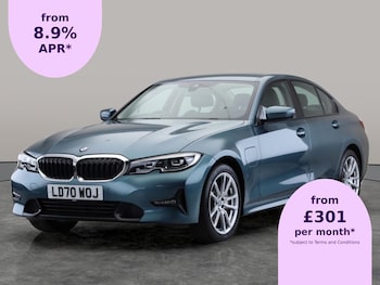 2020 - 2.0 330e 12kWh Sport Pro Saloon 4dr Petrol Plug-in Hybrid Auto Euro 6 (s/s)