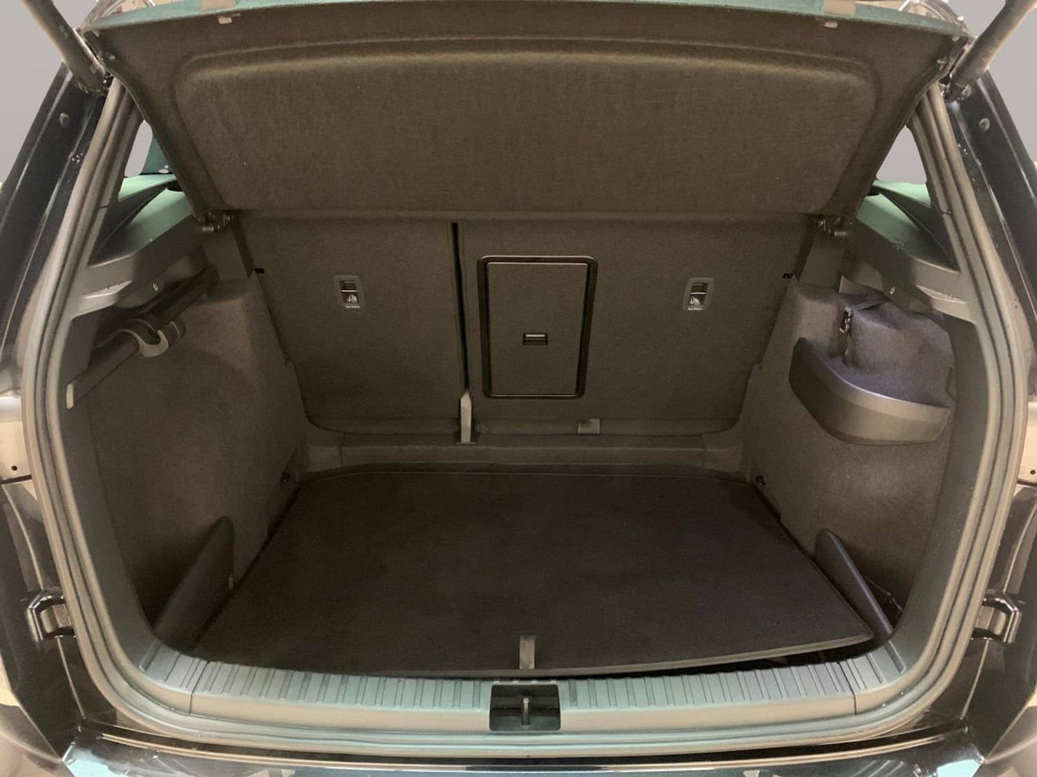 Used Skoda Karoq 2025 for sale - 77475363: Photo 31