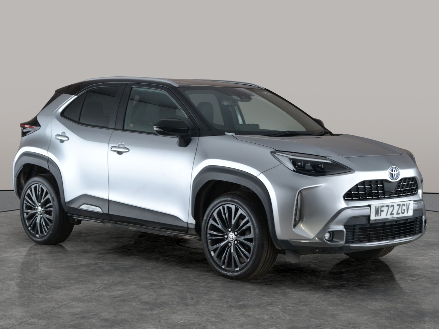 Used Toyota Yaris Cross 2022 for sale - 77631104: Photo 8