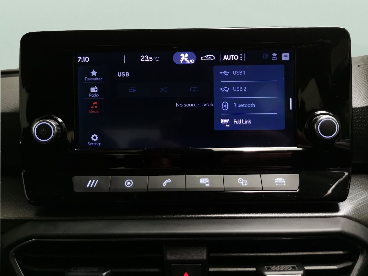 Used SEAT Leon 2023 for sale - 78197815: Photo 18