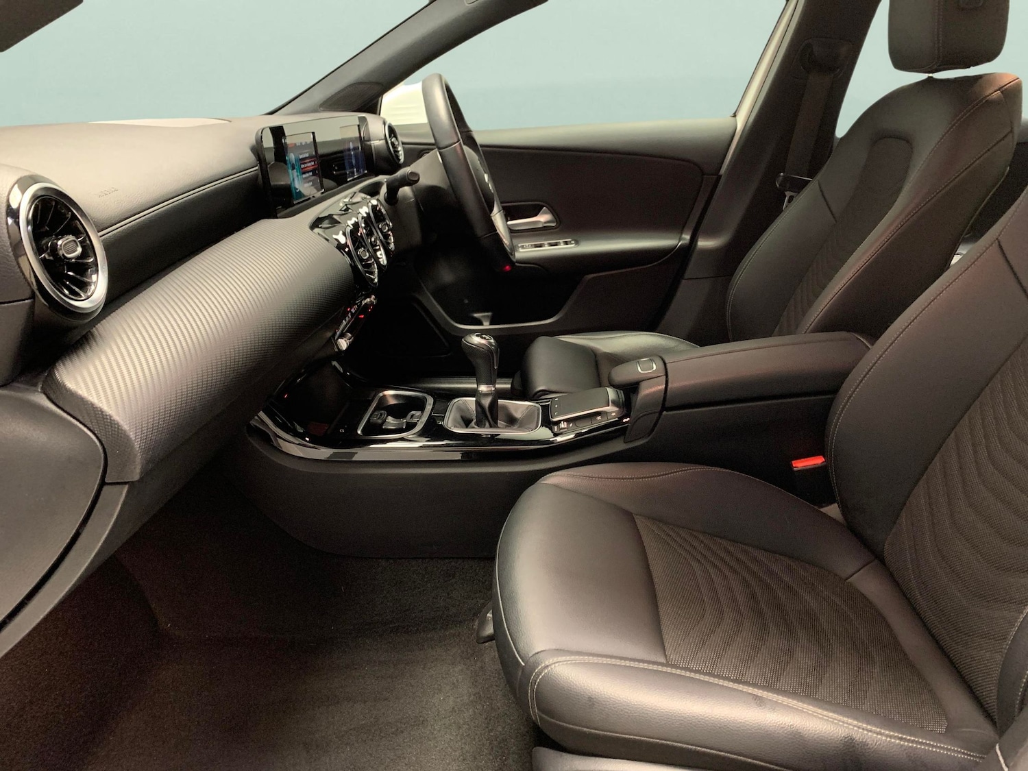 Used Mercedes-Benz A-Class 2021 for sale - 76436942: Photo 4